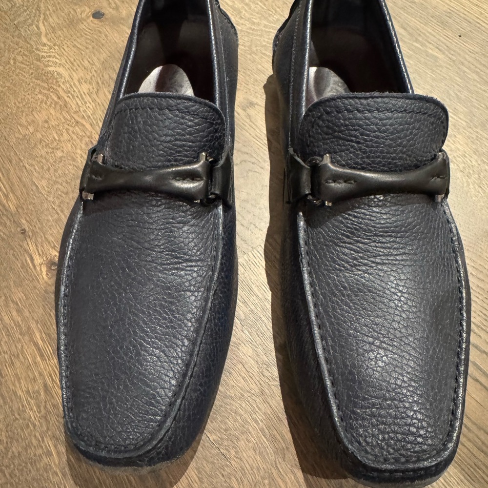 Salvatore Ferragamo Navy with black hardware Leather Loafers Slip-On